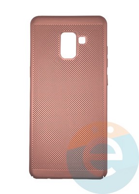 Накладка пластиковая перфорированная на Samsung Galaxy A8 Plus (2018) SM-A730 розовая - фото 16398
