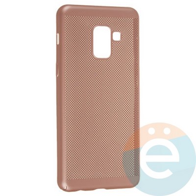 Накладка пластиковая перфорированная на Samsung Galaxy A8 (2018) SM-A530 розовая - фото 22798
