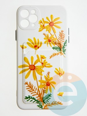 Накладка силиконовая Summer с кардхолдером для Apple iPhone 11 Pro Max бежевая - фото 58791