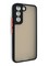 Накладка пластиковая с силиконовой окантовкой с защищенной камерой для Samsung Galaxy S22 черная